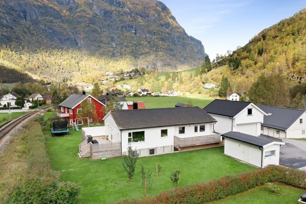 Fint Hus I Flam Villa Aurland Dış mekan fotoğraf